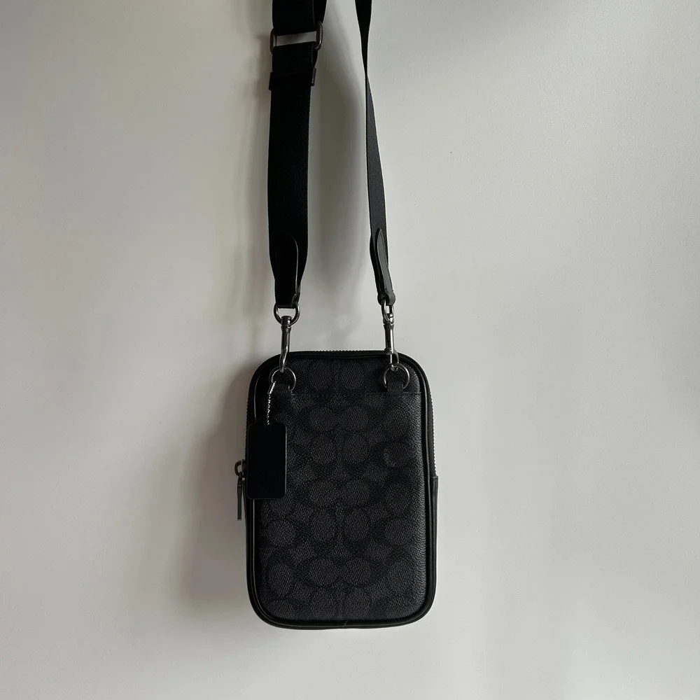 Coach Aden‎ Crossbody Black Signature Canvas Leather Bag Excellent